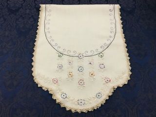 Vintage Linen Table Runner Dresser Scarf Embroidered Flowers Crochet Lace R179 2