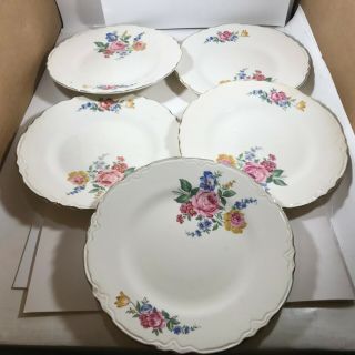 Set Of 5 Vintage Floral Pattern 9 - 1/4” Gold Trim Diner Plates