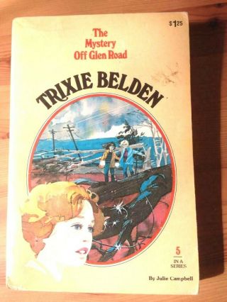 Trixie Belden The Mystery Off Glen Road 5,  Vintage 1977