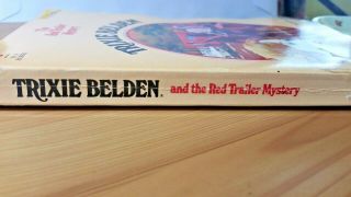 VIntage Trixie Belden and the Red Trailer Mystery Book 2 (1977) 3