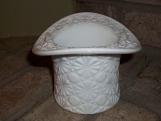 Vintage Fenton White Milk Glass Top Hat Dish Planter Holder Vase Daisy Button