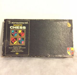 Vintage Es Lowe Magnetic Staunton Chess Set (circa 1968).  Very Rare