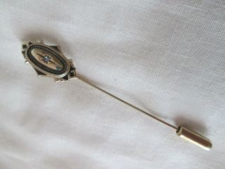 Vintage Avon Kensington Gold Tone Stick Pin Brooch 2 - 3/4 "