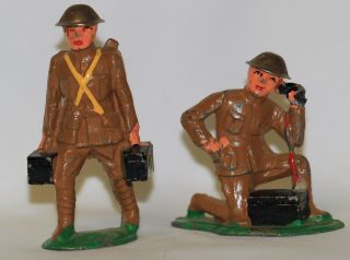 Vintage Manoil Wwi Army Fire Radioman & Radio Operator Lead Toy Soldiers