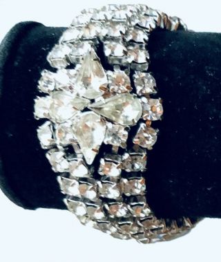 Vintage Kramer Of York Silver - Tone Rhinestone Bracelet.  Safety Chain.  7 " X 1 "