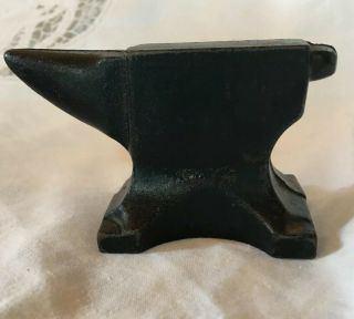 Vintage Miniature Cast Iron Blacksmithing Tools Anvil & Hammer 2 Piece Set 3
