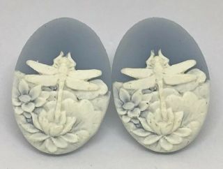 Vtg Jewelry 3d Dragonfly Lotus Flower Cameo Earrings Baby Blue Celluloid /resin