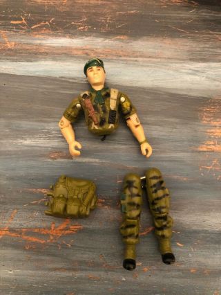 Vintage G.  I.  Joe : 1987 Lt.  Falcon : Top Half,  Legs,  & Backpack Arah (parts)