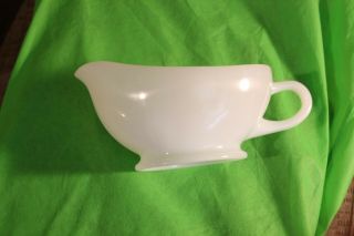 Vintage Anchor Hocking Fire King Ware Gravy Sauce Boat Milk Glass Made In Usa