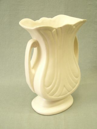 Vintage Hull Pottery Flower Vase Granada Handled Urn 9.  5 " Tall White Matte