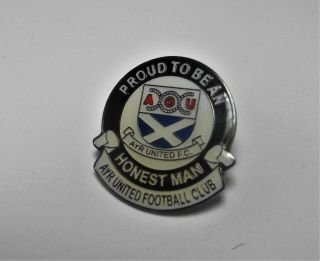 Ayr United - Vintage Acrylic Crest Badge