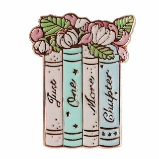 Vintage Book Flowers Book Lover Retro Style Floral Fashion Enamel Pin Badge