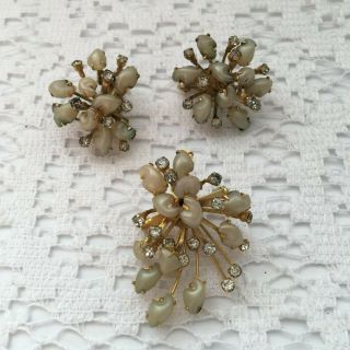 Vintage Gold Tone Rhinestone Lucite Pearl Brooch Pin & Earring Set