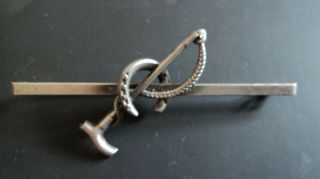 Vintage Riding Crop & Lucky Horse Shoe Pin / Brooch / Hat / Tie / Clothing 3 In