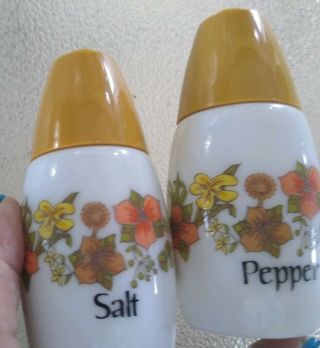 Corelle Indian Summer Creamer Sugar Salt And Pepper Shakers Vintage Gemco