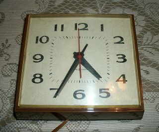 Vintage Ge General Electric 2145 Coffee Brown Square Kitchen Wall Clock