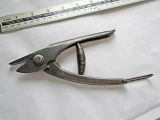 Vintage FOOTPRINT TOOLS Small Tin Snips Fully Old Tool 2