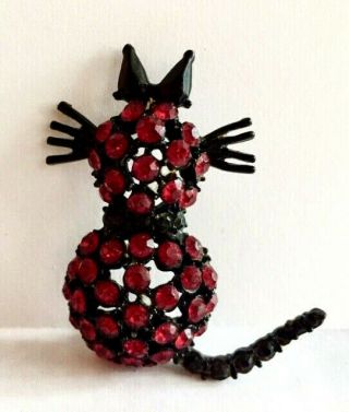 Vtg Cat Pin Japanned Red Rhinestone Body With Opaque Black Ears/collar/tail Fun