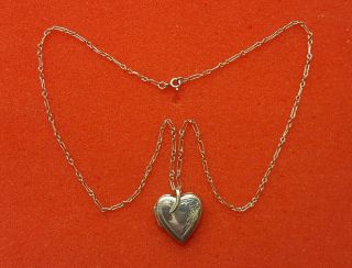 Ladies Vintage Heart 925 Silver Photo Locket Pendant Necklace & Pretty 925 Chain