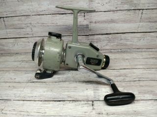 Vintage Zebco Omega 840l Spinning Reel Made Usa For Rod Pole Lure Fishing