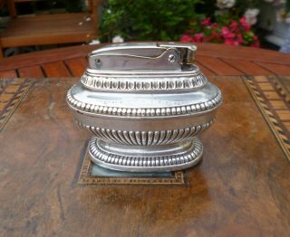 GORGEOUS VINTAGE RONSON QUEEN ANNE TABLE LIGHTER - 1950 ' S - 3