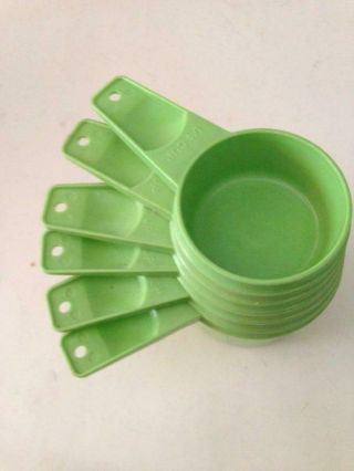 Vintage Tupperware Set Of 6 Measuring Cups Avocado Green