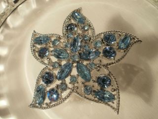 Vintage Gerry ' s Silver Tone Blue Rhinestone Flower Brooch 2