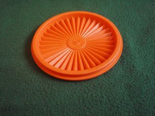 Vintage Tupperware Replacement Lid 5 " Servalier Instant Seal 812 Orange