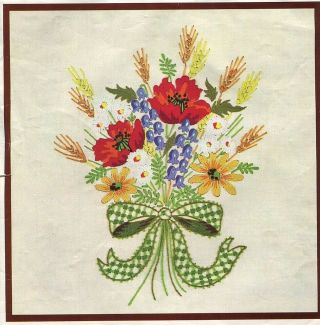 1973 Vintage Bluebells & Tulips Floral Crewel Embroidery Pillow Picture Kit