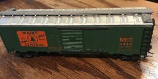 Vintage Collectible Ho Scale Train Box Car " Green Mec 6444 "