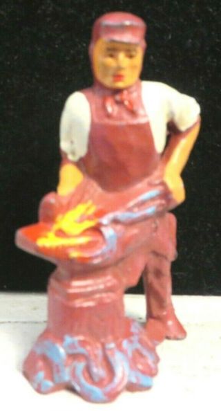 Vintage Manoil Lead Toy Figure Blacksmith Making Horseshoes M - 135