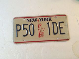 Very Good Vintage York State Liberty License Plate (p50 1de)