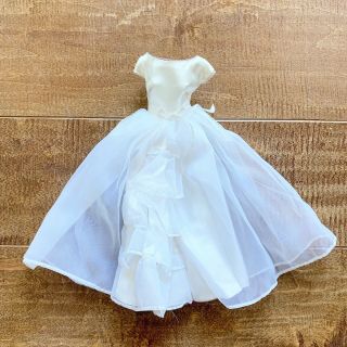 Vintage Mattel Barbie 947 Bride’s Dream Wedding Gown Dress