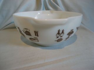 Vintage Pyrex Early American 2.  5 Quart Cinderella Mixing Bowl - 443 White/Brown 2