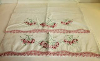 Set Of 2 Vintage Embroidered Pillowcases With Crocheted Edges 27 " X 19 "