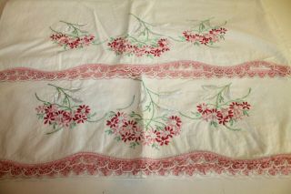 Set Of 2 Vintage Embroidered Pillowcases With Crocheted Edges 27 
