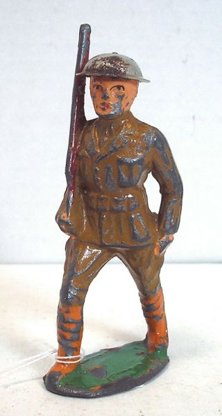 Vintage Dimestore Figures - Barclay 704 Soldier On Parade (b15)