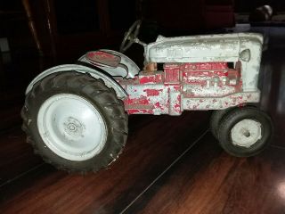 Vintage Hubley 1:12 Scale Ford 4000 Farm Tractor In Used/played With