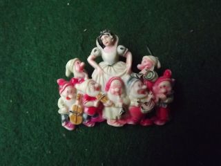 Vintage Disney Snow White & 7 Dwarfs Broach Pin 40 