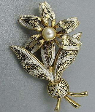 High End Vintage Jewelry Signed Spain Damascene Flower Brooch Pin Rhinestone Lo3