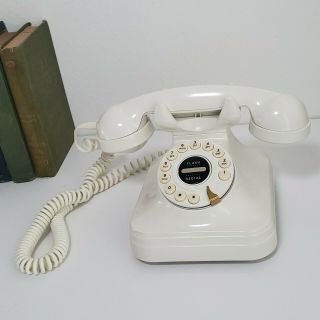 Old Fashioned Desk Phone Retro Vintage Inspired Phone by Pottery Barn 3