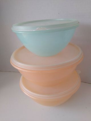 3 Vintage Tupperware Nesting Wonderlier Bowls Set Of 3 Pastel Colors.  Liquidatin