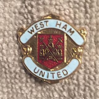 Vintage West Ham United Fc Hard Enamel Crest Metal Badge.