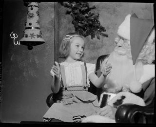 O1 - Vintage Big 4 X5 Photo Negative - Little Girl - Christmas - Santa Cause 1945