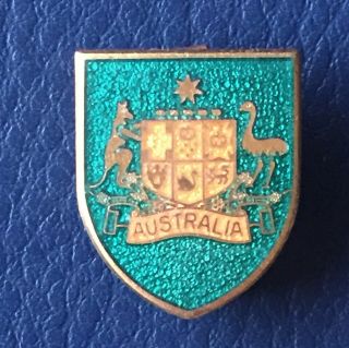Vintage Australia Rugby Union Hard Enamel Metal Badge