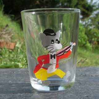 A Vintage Cat & Fiddle Drinking Glass - Made In France - Retro Hey Diddle Diddle