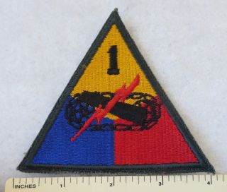 1950s Post Ww2 Vintage Us Army 1st Armored Division Patch Cut Edge Green Border