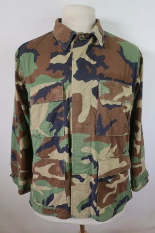 A06090 Vtg Us Army American Woodland Camouflage Military Fatigue Shirt Size M