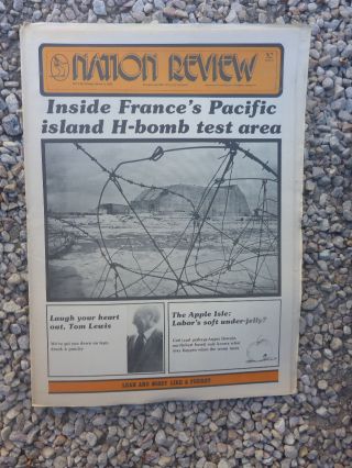 Vintage Aus Nation Review Newspaper.  September 26 1975 - France 