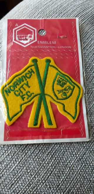 Norwich City F.  C Vintage 1970s Football Sew On Badge